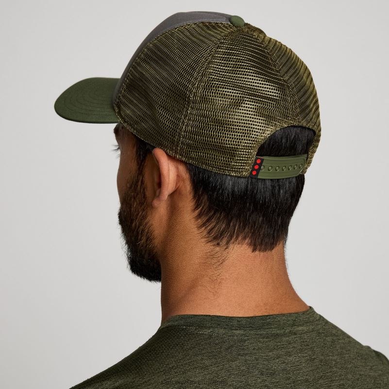 Saucony Men Foamie Trucker Hat 8460X469 Climbing Ivy Graphic