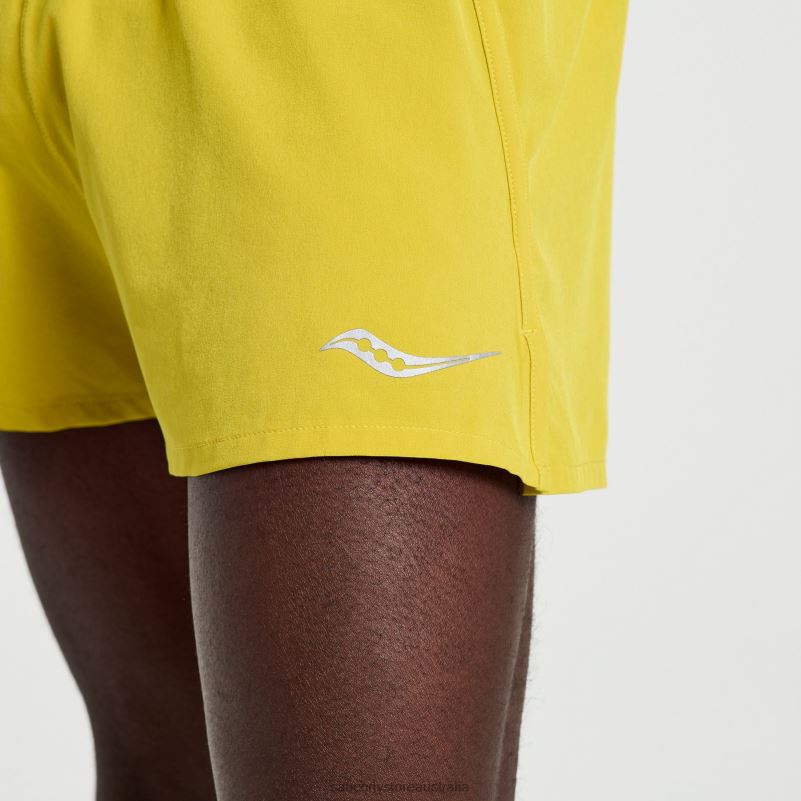 Saucony Men Outpace 3 Short 8460X400 Arroyo