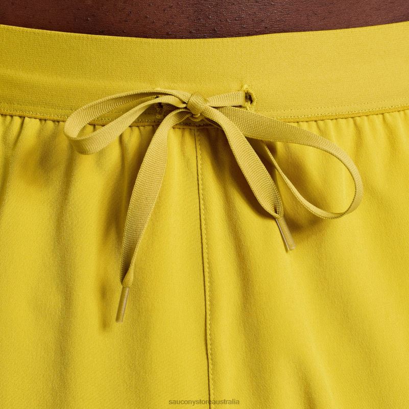 Saucony Men Outpace 3 Short 8460X400 Arroyo