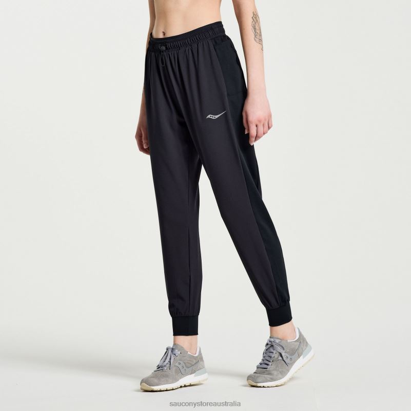 Saucony Women Boston Woven Pant 8460X829 Black
