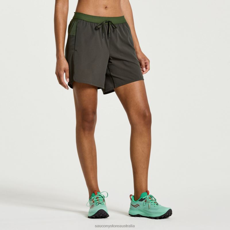 Saucony Women Explorer Utility 6 Short 8460X818 Climbing Ivy